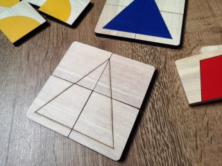 Dřevěná skládačka .kruh - trojúhelník -pětiúhelník  - DID06