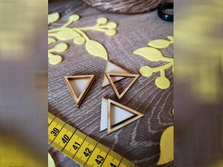 Trojúhelník + rámeček 30 mm - T03